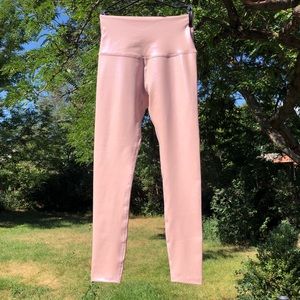 beyond yoga pearlized